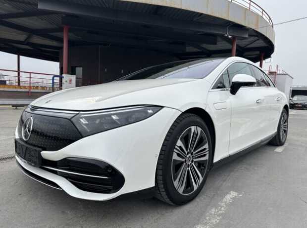 Mercedes-Benz EQS , 2021, пробег 27300 км