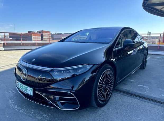 Mercedes-Benz EQS , 2021, пробег 28000 км