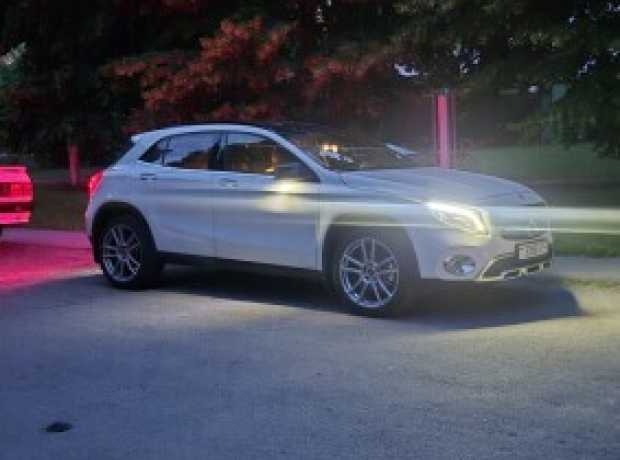 Mercedes-Benz GLA X156, 2017, пробег 56000 км