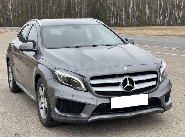 Mercedes-Benz GLA X156