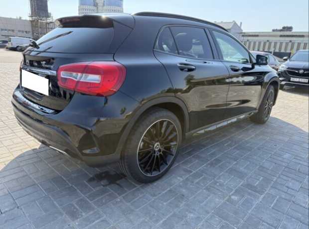 Mercedes-Benz GLA X156 (Рестайлинг), 2017, пробег 97000 км