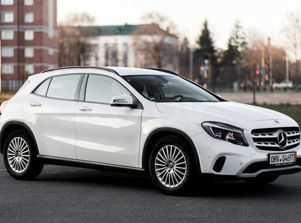 Mercedes-Benz GLA X156 (Рестайлинг)