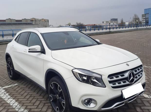 Mercedes-Benz GLA X156 (Рестайлинг)