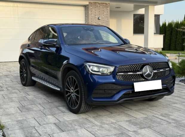 Mercedes-Benz GLC Coupe C253 Рестайлинг, 2020, пробег 160000 км Mercedes-Benz GLC Coupe C253 Рестайлинг, 2020, пробег 160000 км
