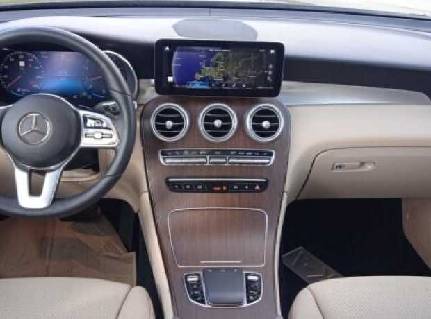 Mercedes-Benz GLC X253  Рестайлинг, 2022, пробег 5300 км