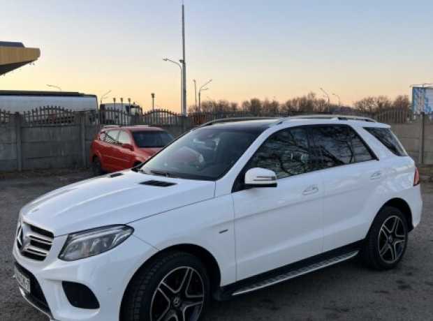 Mercedes-Benz GLE W166, 2018, пробег 215000 км