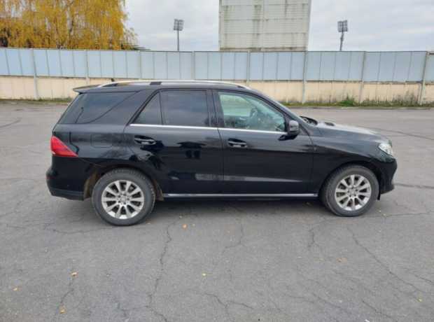 Mercedes-Benz GLE W166