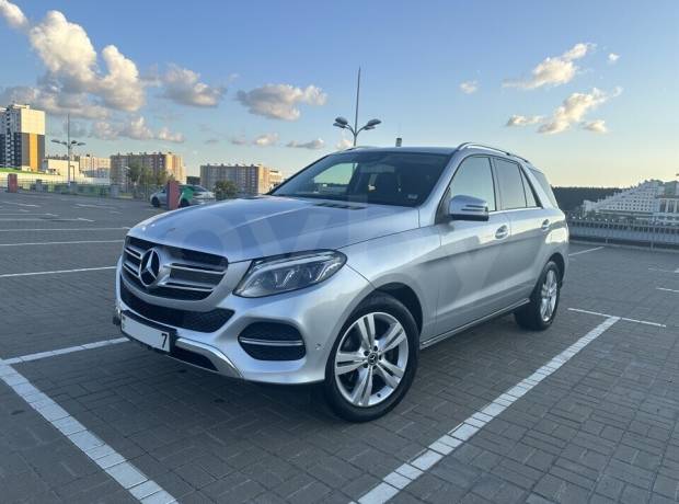 Mercedes-Benz GLE W166