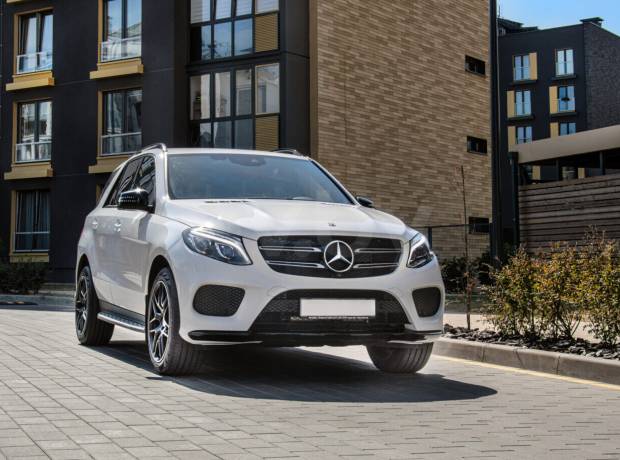 Mercedes-Benz GLE W166