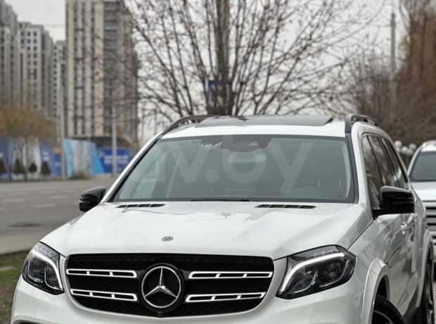 Mercedes-Benz GLS X166
