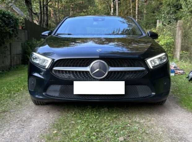 Mercedes-Benz A-Класс W177, V177, 2020, пробег 199999 км Mercedes-Benz A-Класс W177, V177, 2020, пробег 199999 км