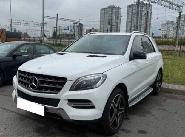 Mercedes-Benz M-Класс W166, 2015, пробег 210000 км