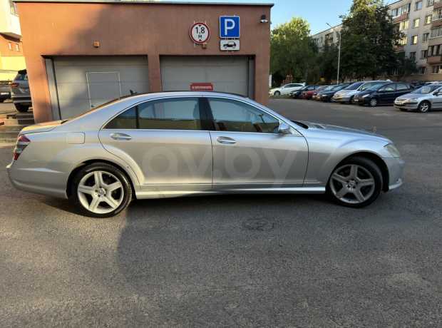 Mercedes-Benz S-Класс W221