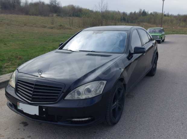 Mercedes-Benz S-Класс W221