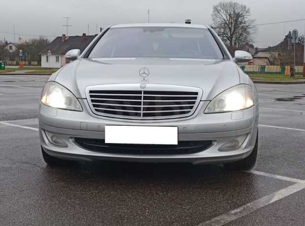 Mercedes-Benz S-Класс W221