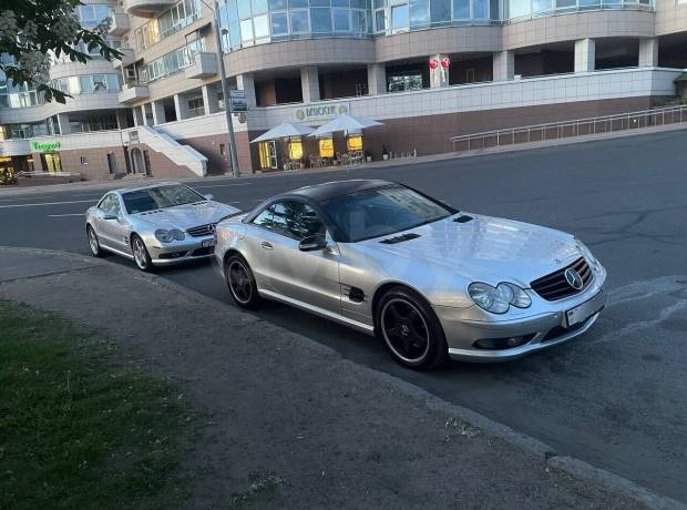 Mercedes-Benz SL R230