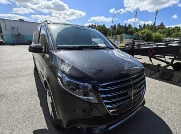 Mercedes-Benz V-Класс W447  2-й Рестайлинг, 2025, пробег 1600 км