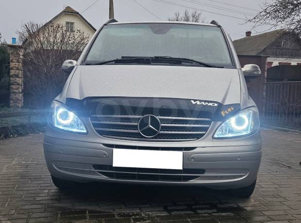 Mercedes-Benz Viano W639