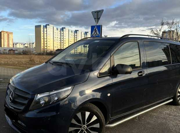 Mercedes-Benz Vito W447