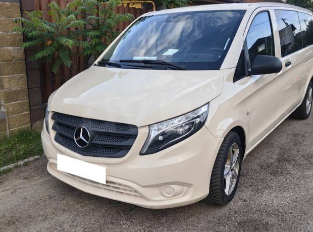 Mercedes-Benz Vito W447