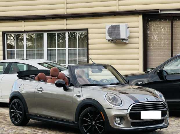 MINI Cabrio III