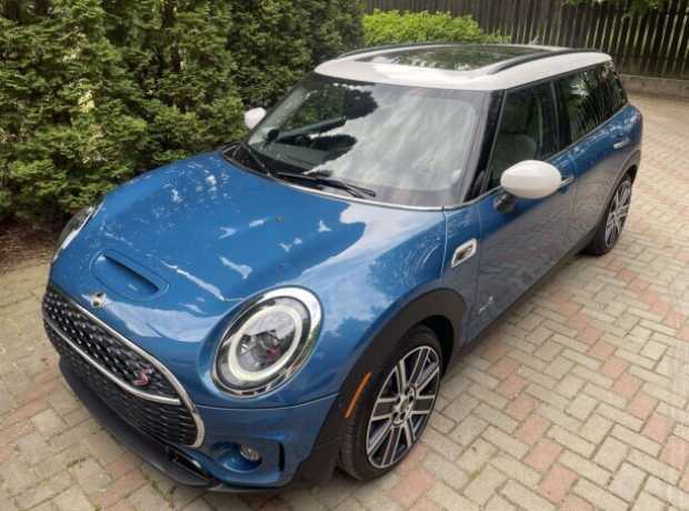 MINI Clubman F54  Рестайлинг, 2021, пробег 15700 км