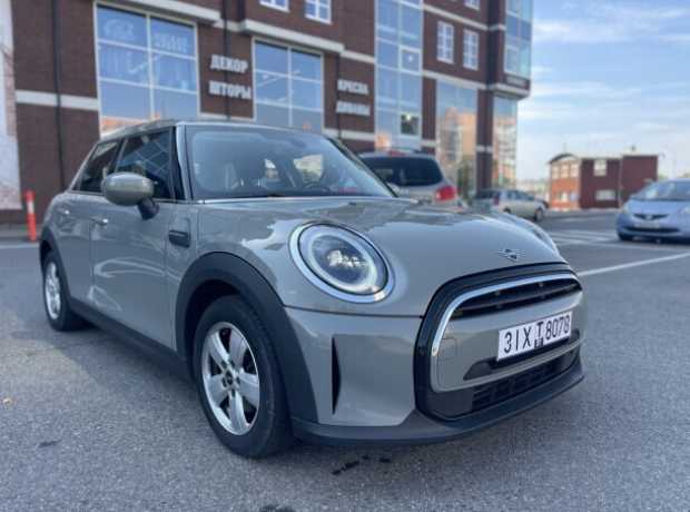 MINI Cooper F55, F56  2-й рестайлинг, 2021, пробег 144000 км