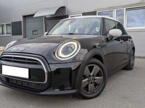 MINI Cooper F55, F56  2-й рестайлинг, 2021, пробег 73000 км