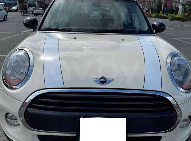 MINI Cooper F55, F56