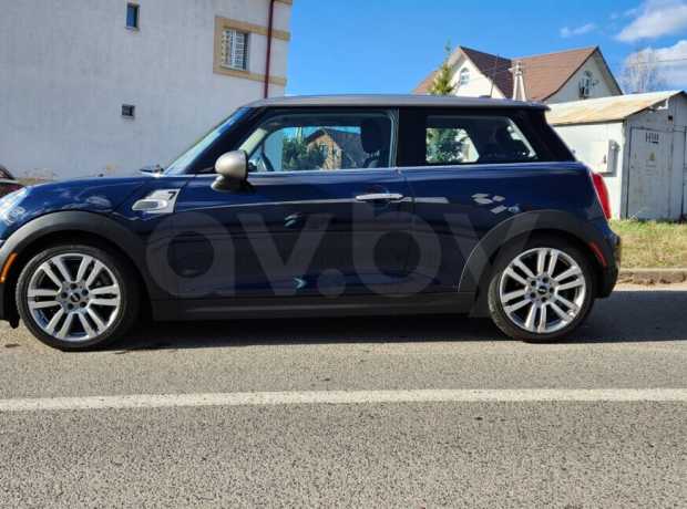 MINI Cooper F55, F56