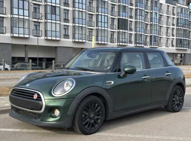 MINI Cooper F55, F56  Рестайлинг, 2018, пробег 153600 км