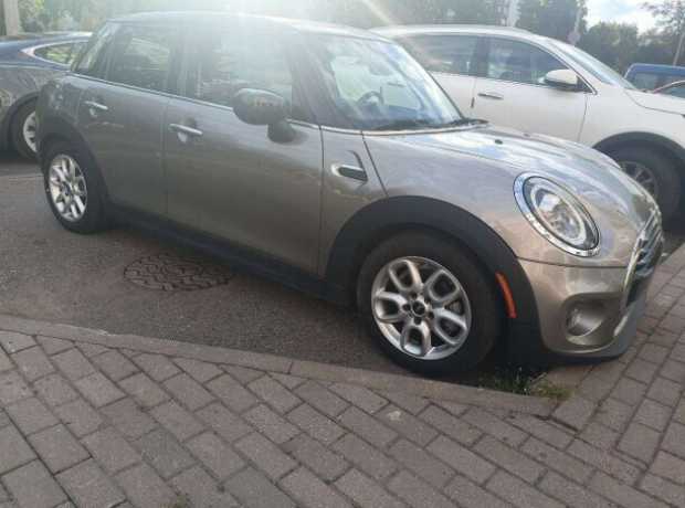MINI Cooper F55, F56  Рестайлинг, 2019, пробег 38000 км