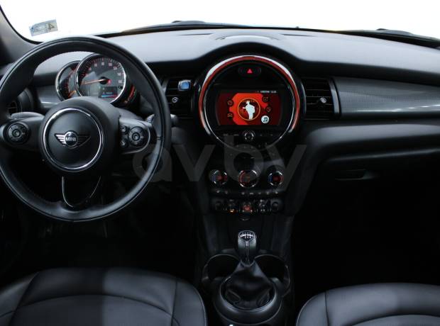 MINI Cooper F55, F56 Рестайлинг