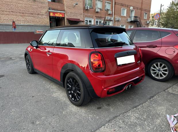 MINI Cooper F55, F56 Рестайлинг