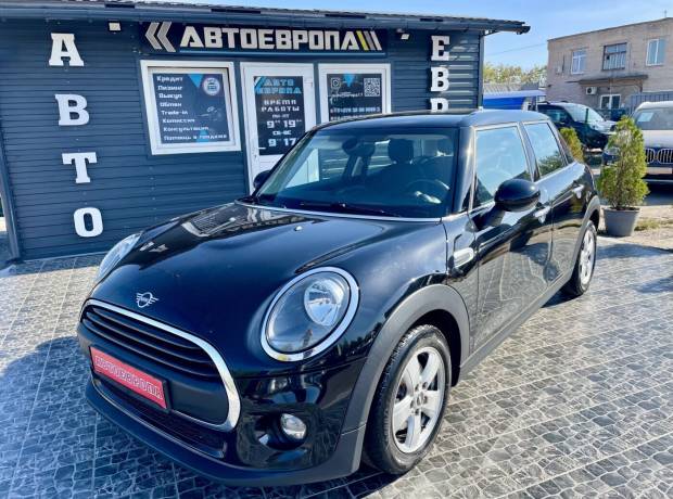 MINI Cooper F55, F56 Рестайлинг