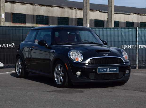 MINI Cooper R56