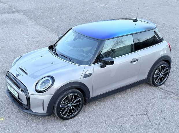 MINI Cooper SE I