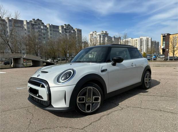 MINI Cooper SE I