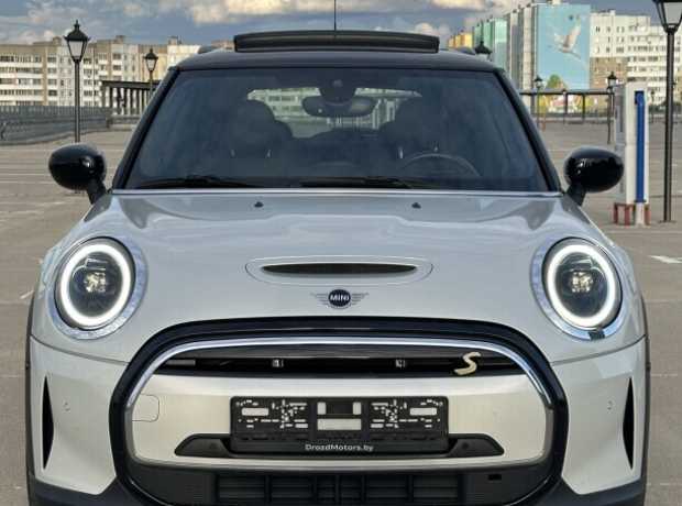 MINI Cooper SE I Рестайлинг, 2022, пробег 21000 км MINI Cooper SE I Рестайлинг, 2022, пробег 21000 км