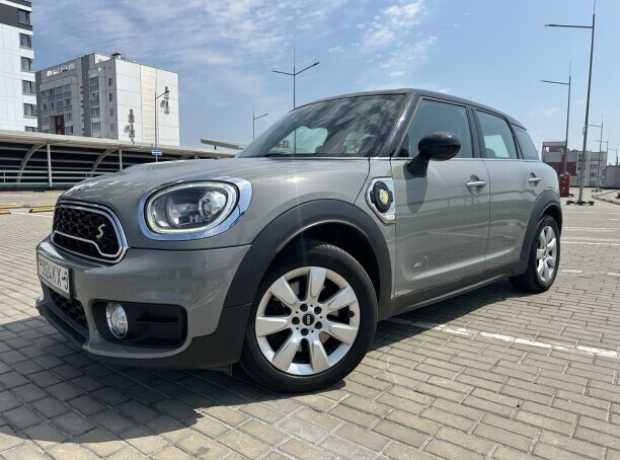MINI Countryman F60, 2019, пробег 220000 км