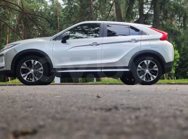 Mitsubishi Eclipse Cross I