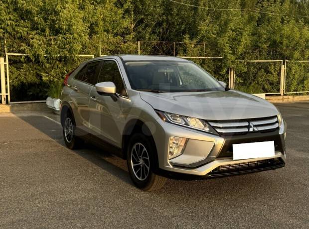 Mitsubishi Eclipse Cross I