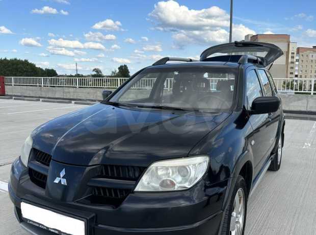 Mitsubishi Outlander I