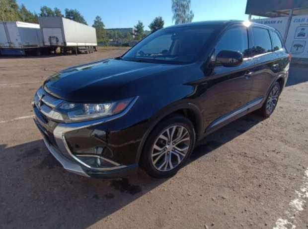 Mitsubishi Outlander III  2-й рестайлинг, 2016, пробег 193121 км