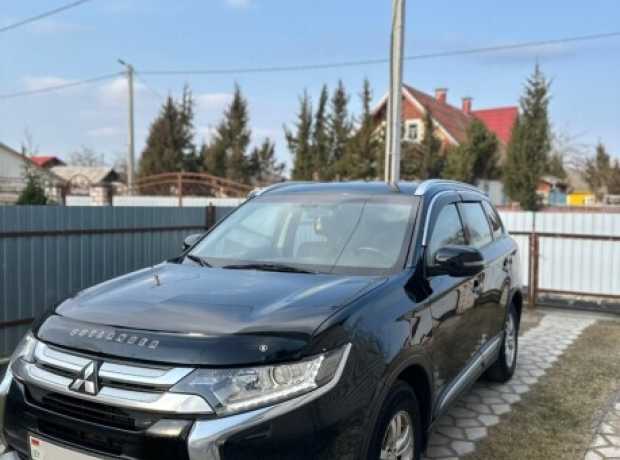 Mitsubishi Outlander III  2-й рестайлинг, 2016, пробег 280000 км