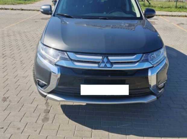 Mitsubishi Outlander III  2-й рестайлинг, 2018, пробег 177276 км