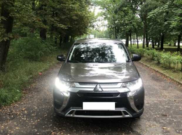 Mitsubishi Outlander III  3-й рестайлинг, 2018, пробег 114263 км