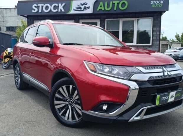 Mitsubishi Outlander III  3-й рестайлинг, 2019, пробег 55000 км