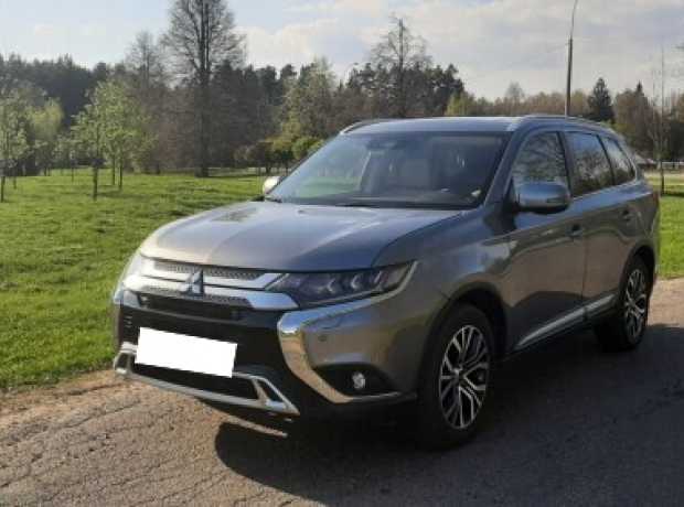 Mitsubishi Outlander III  3-й рестайлинг, 2019, пробег 76000 км