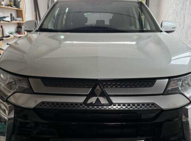 Mitsubishi Outlander III  3-й рестайлинг, 2021, пробег 53000 км